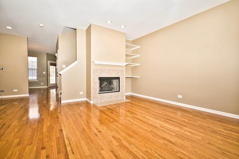 390 S Prospect Ave, Bartlett, IL 60103 photo 3