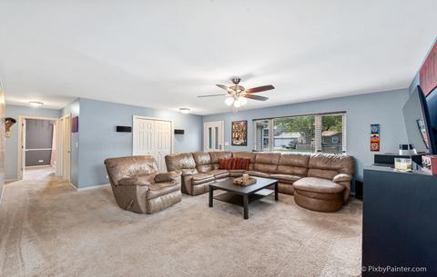 800 Carol Ave, Mchenry, IL 60050 photo 6