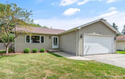 800 Carol Ave, Mchenry, IL 60050 photo 2