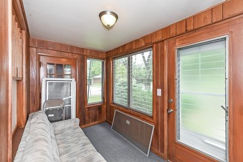301 King Ave, East Dundee, IL 60118 photo 2