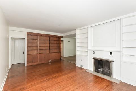 301 King Ave, East Dundee, IL 60118 photo 3