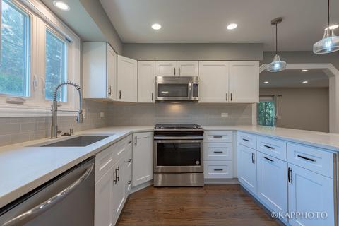 911 Manor Dr, Wilmette, IL 60091 photo 7