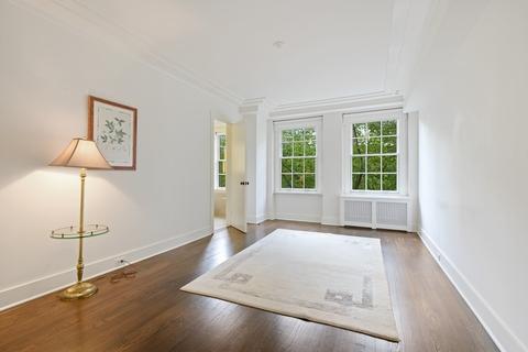 210 E Pearson St #6B, Chicago, IL 60611 photo 12