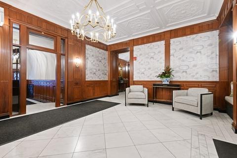 210 E Pearson St #6B, Chicago, IL 60611 photo 3