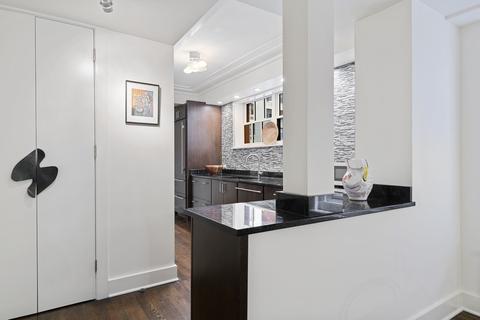 210 E Pearson St #6B, Chicago, IL 60611 photo 9