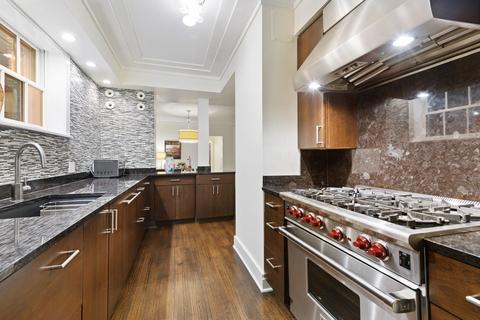 210 E Pearson St #6B, Chicago, IL 60611 photo 10