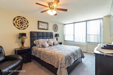3925 Triumvera Dr #16D, Glenview, IL 60025 photo 9