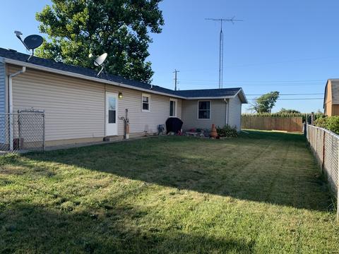 765 E Roxanna Cir, Kankakee, IL 60901 photo 17