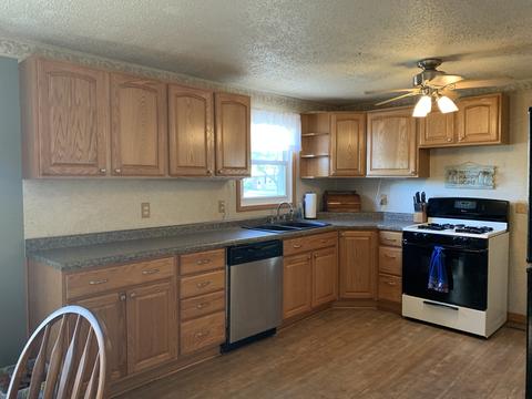 765 E Roxanna Cir, Kankakee, IL 60901 photo 6