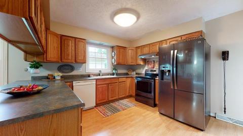 119 Cheltenham Dr, Normal, IL 61761 photo 13