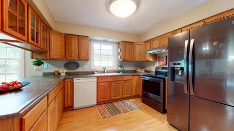 119 Cheltenham Dr, Normal, IL 61761 photo 12