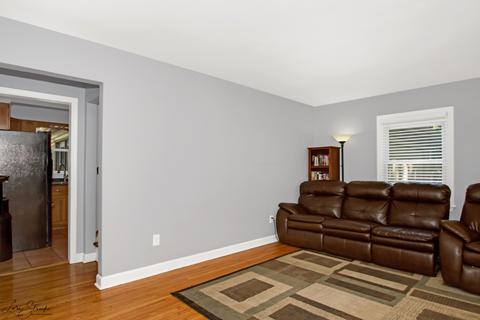 5 E Division St, Lemont, IL 60439 photo 5