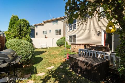 1569 Brookside Dr, Hoffman Estates, IL 60169 photo 21