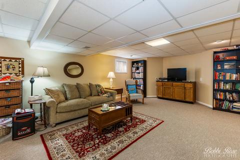 785 Cascade Dr, Marengo, IL 60152 photo 17