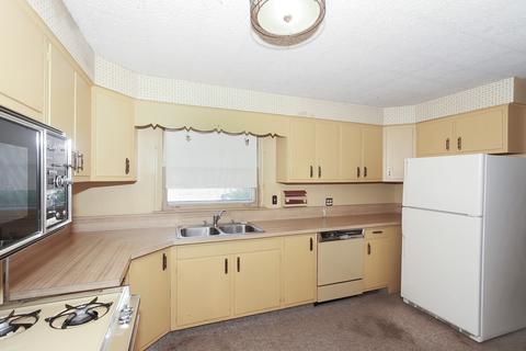 1150 S Wolf Rd, Des Plaines, IL 60016 photo 5