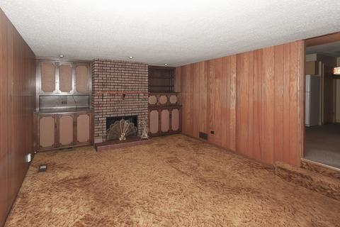 1150 S Wolf Rd, Des Plaines, IL 60016 photo 8