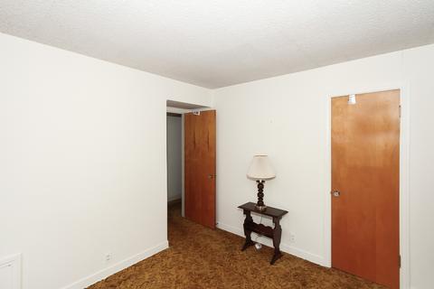 1150 S Wolf Rd, Des Plaines, IL 60016 photo 14