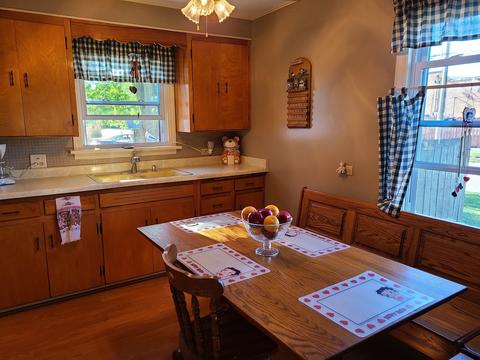 3002 Wallace Ave, Steger, IL 60475 photo 10