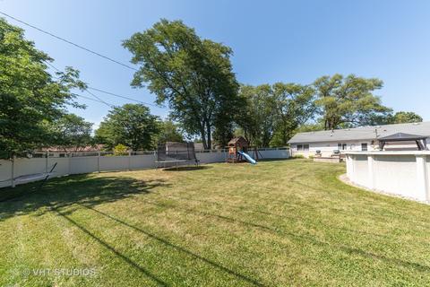485 Newark Ln, Hoffman Estates, IL 60169 photo 16