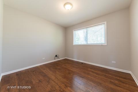 485 Newark Ln, Hoffman Estates, IL 60169 photo 7