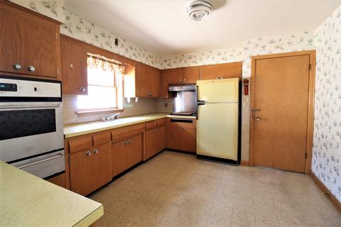 5105 S Lorel Ave, Chicago, IL 60638 photo 3