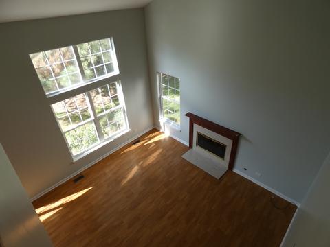1093 E Danbury Dr, Cary, IL 60013 photo 5
