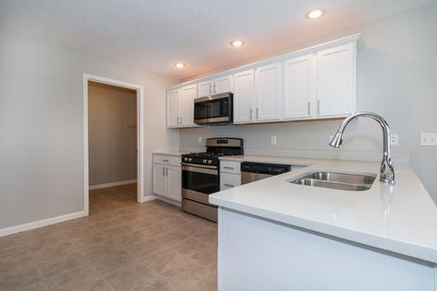 1621 Belclare Rd, Normal, IL 61761 photo 23