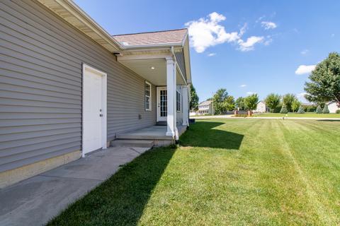 1621 Belclare Rd, Normal, IL 61761 photo 37