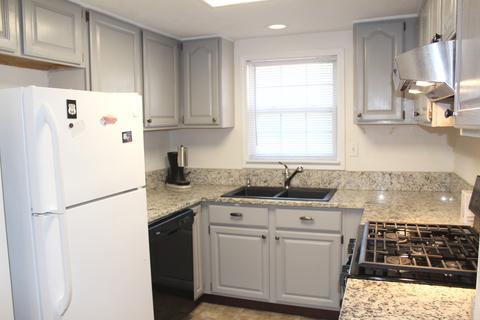 620 Harrison St, Elgin, IL 60120 photo 8