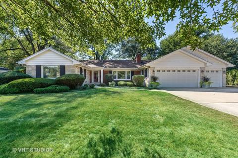 1108 Woodview Rd, Burr Ridge, IL 60527 photo 1