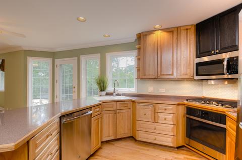 970 Baytree Dr, Bartlett, IL 60103 photo 7
