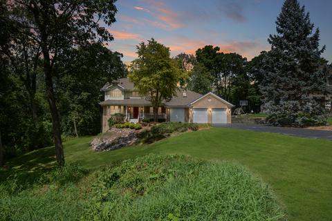 970 Baytree Dr, Bartlett, IL 60103 photo 1