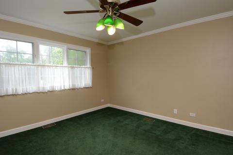 970 Baytree Dr, Bartlett, IL 60103 photo 15