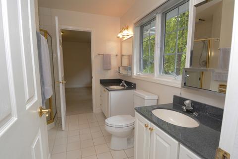 970 Baytree Dr, Bartlett, IL 60103 photo 24