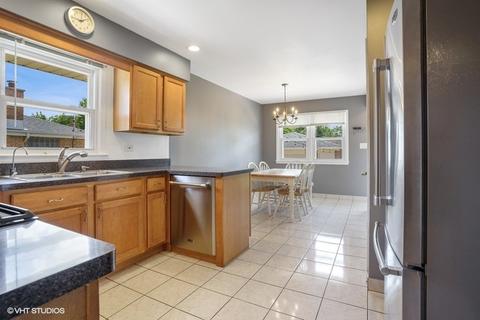 442 S Prospect Ave, Itasca, IL 60143 photo 4
