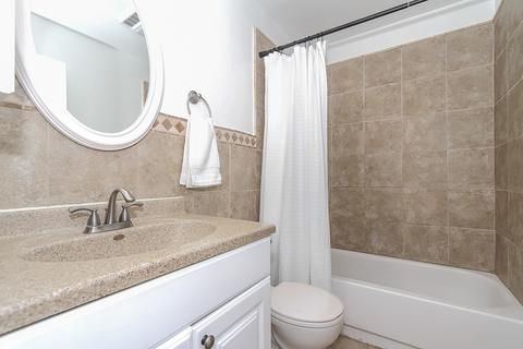 270 12th St #2C, Wheeling, IL 60090 photo 11