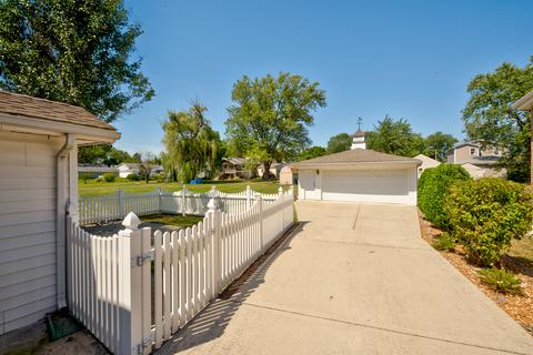 5826 W Elm Ave, Berkeley, IL 60163 photo 26