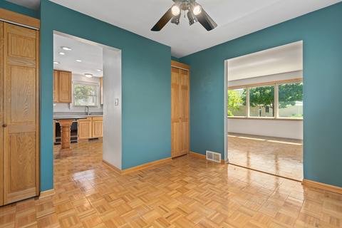5826 W Elm Ave, Berkeley, IL 60163 photo 9