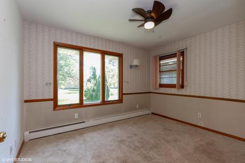 264 E 3rd St, Herscher, IL 60941 photo 5