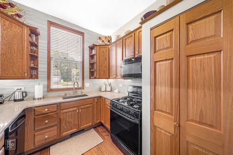 1620 Teri Ln, Algonquin, IL 60102 photo 9