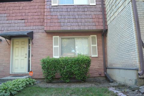 492 Pueblo Trl, Wheeling, IL 60090 photo 2