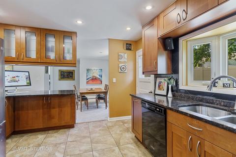 3019 Applegate Ln, Glenview, IL 60025 photo 7