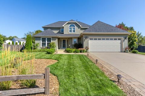 4704 Colony Ct, Mchenry, IL 60050 photo 1