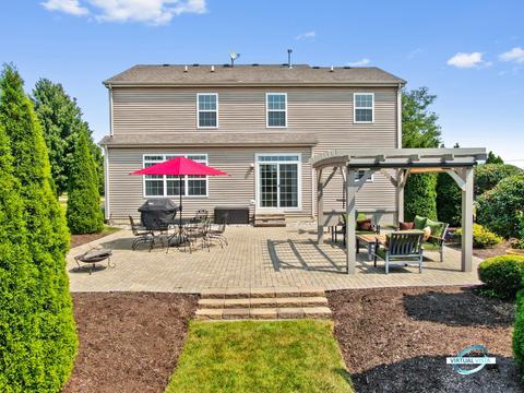 565 Barnes Rd, Aurora, IL 60506 photo 6
