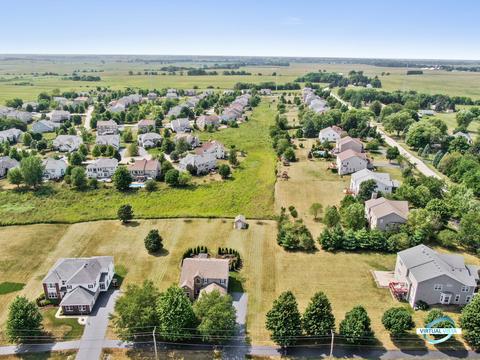 565 Barnes Rd, Aurora, IL 60506 photo 29