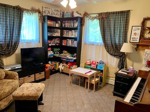 102 S 2nd St, Cornell, IL 61319 photo 5