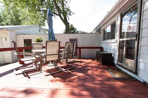 300 Pickett St, Chenoa, IL 61726 photo 3