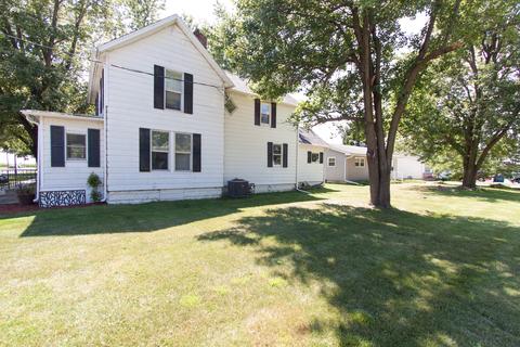 300 Pickett St, Chenoa, IL 61726 photo 25