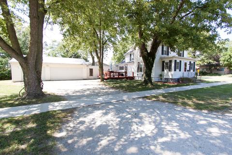 300 Pickett St, Chenoa, IL 61726 photo 23