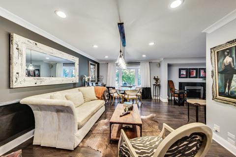245 Old Post Rd, Northbrook, IL 60062 photo 4